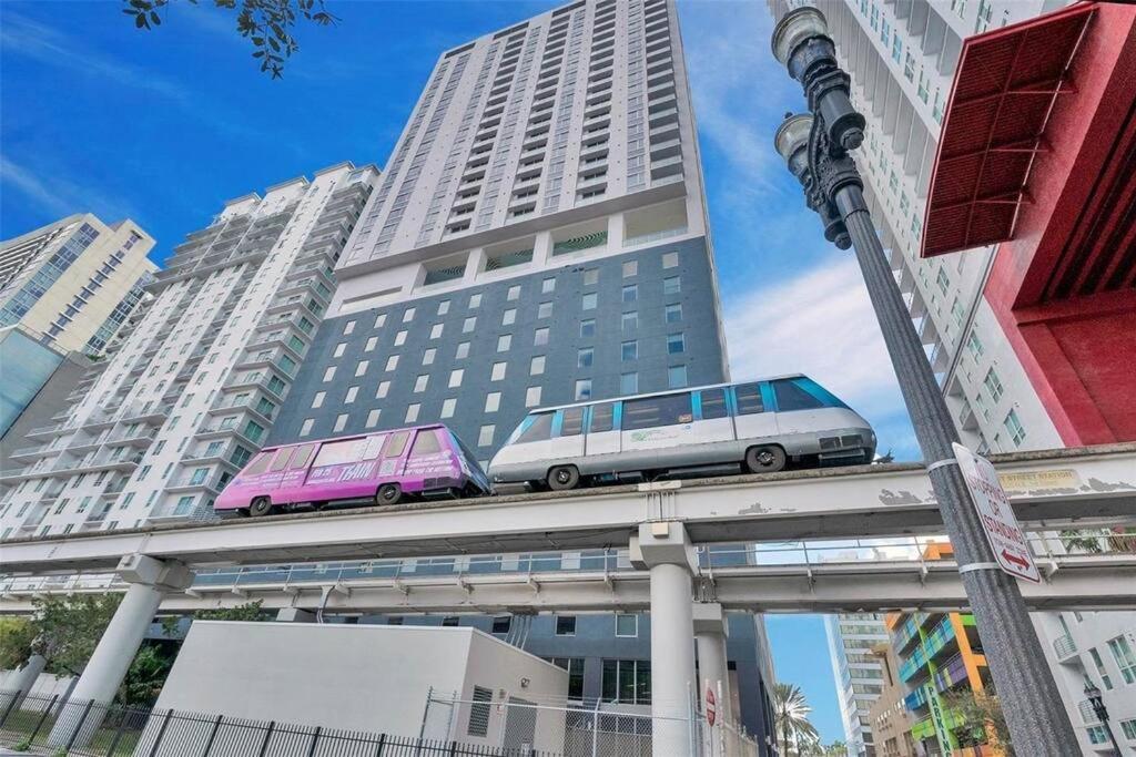 Charming 2 Bedroom Downtown Miami 2106 Free Parking Экстерьер фото